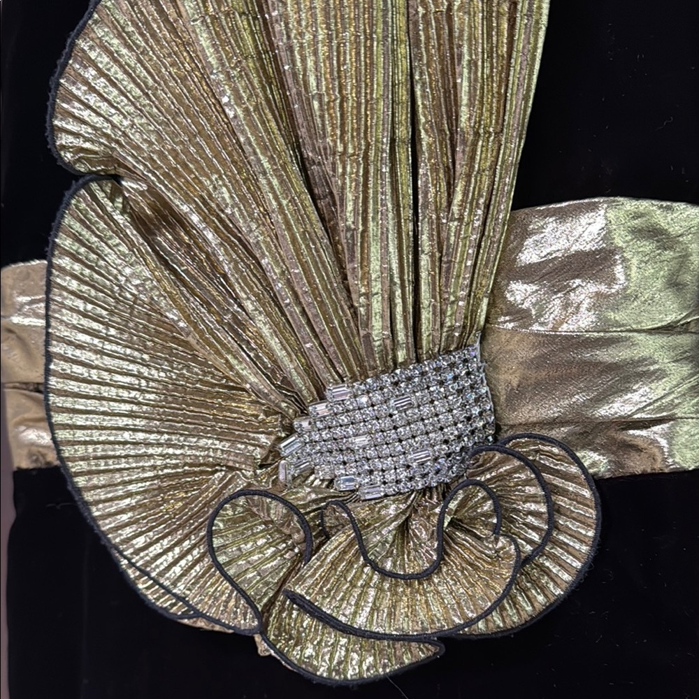 80s Avant-Garde Elegant Black and Gold Strapless Cocktail Dress - Picture 6 of 9